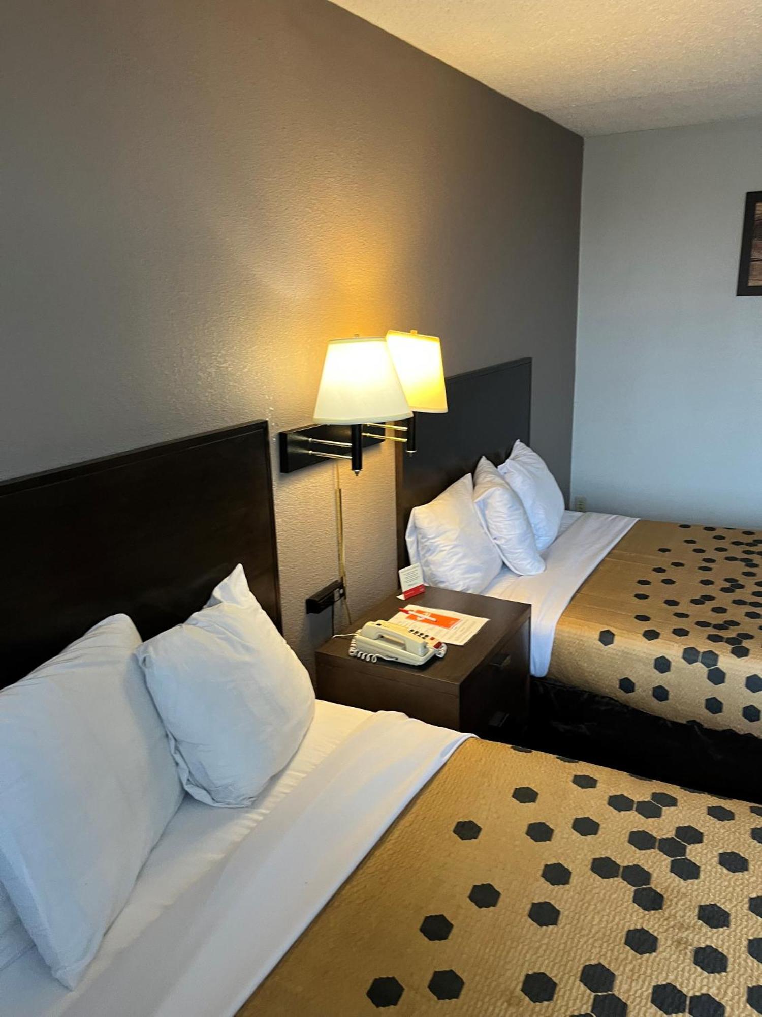Red Carpet Inn Quantico Dumfries Exteriör bild